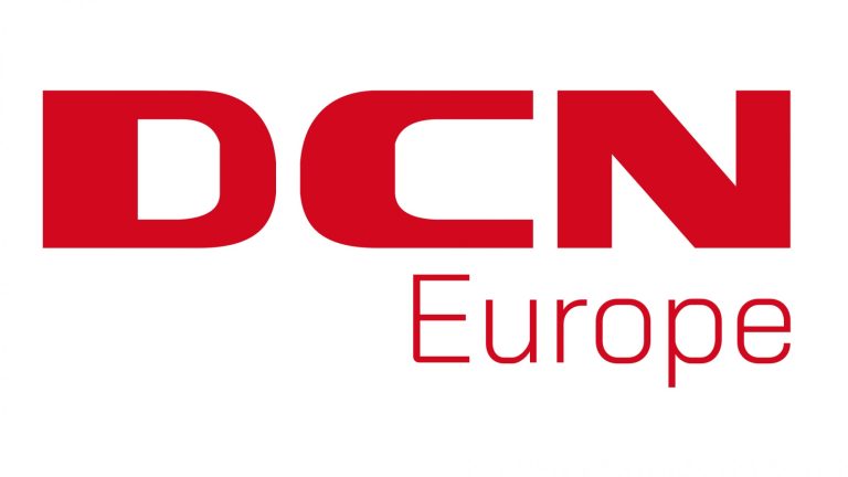 DCN Europe ImCloud-8260-R2 5x100/1000Base-T (RJ45) + 2xUSB 2.0 + 1x Console (RJ45)
